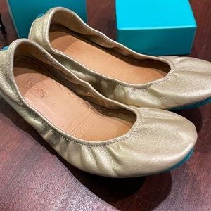 Tieks Limited Edition Metallic Champagne Size 9 with Candy Box